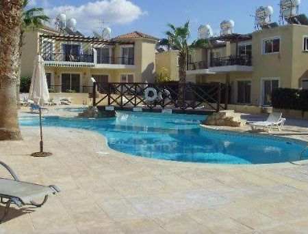 Sirena Sunrise Prestige Apartments Pafos Dış mekan fotoğraf
