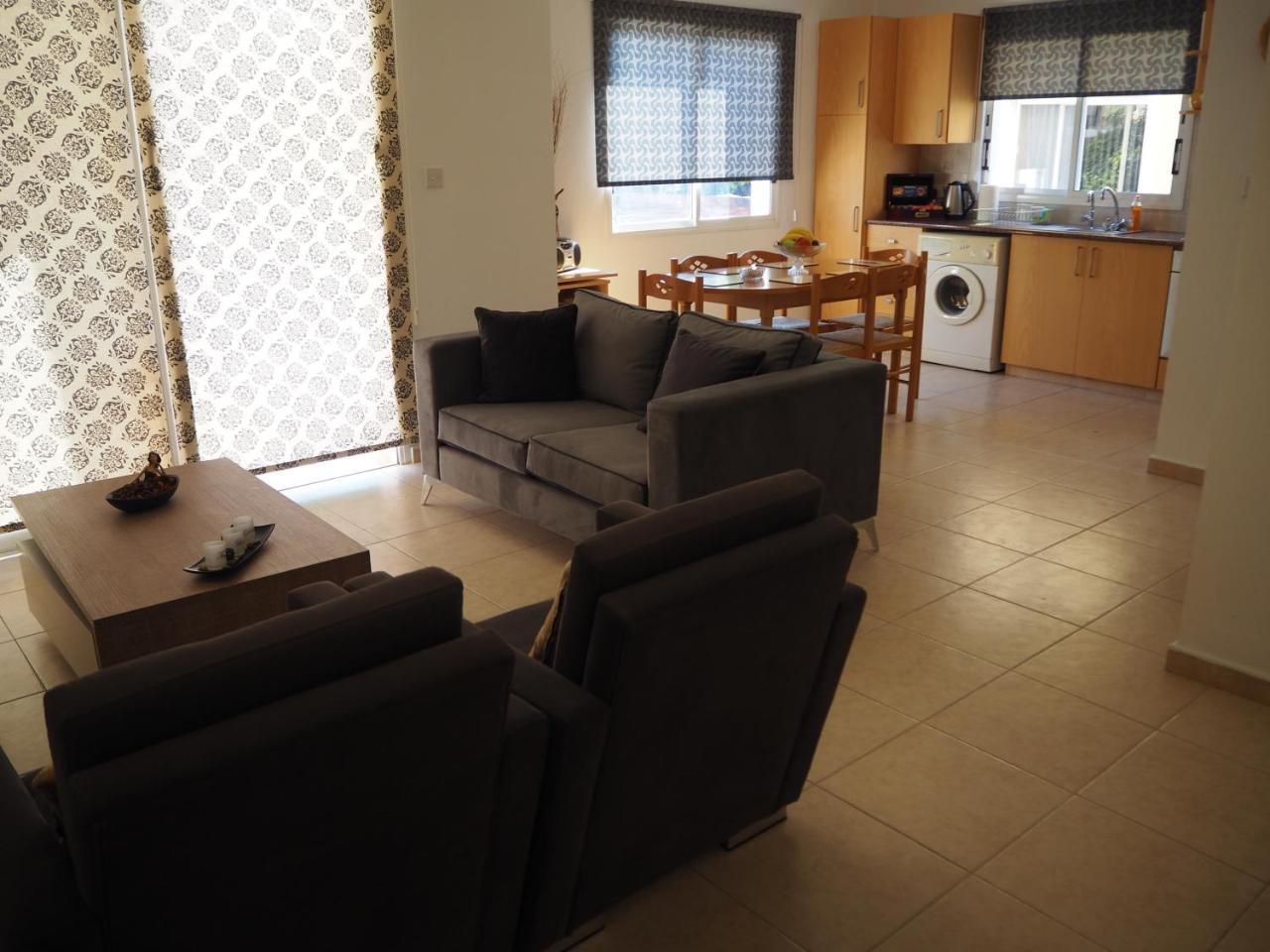 Sirena Sunrise Prestige Apartments Pafos Dış mekan fotoğraf