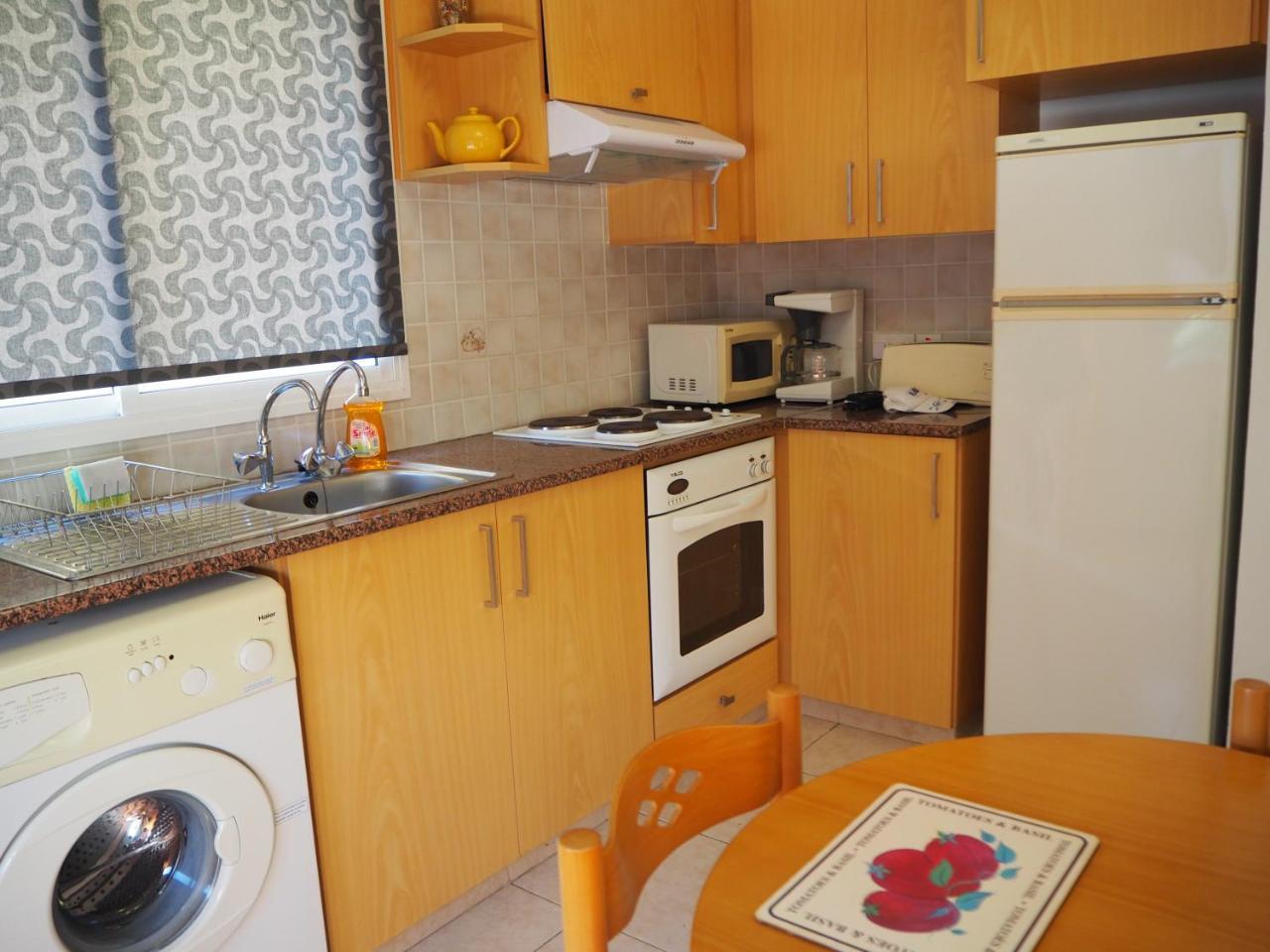 Sirena Sunrise Prestige Apartments Pafos Dış mekan fotoğraf