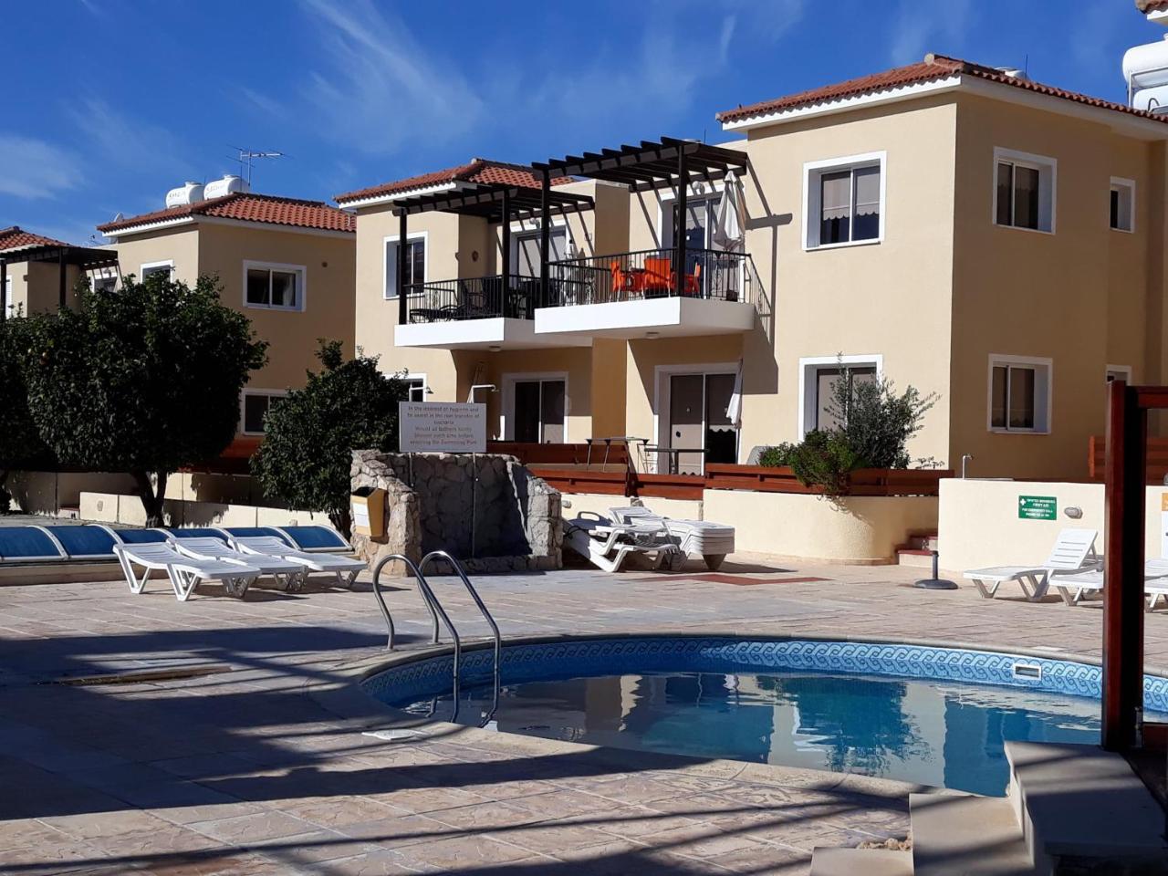 Sirena Sunrise Prestige Apartments Pafos Dış mekan fotoğraf